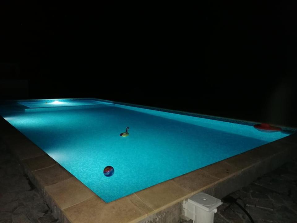 Guesthouse Gostilitsa Luaran gambar