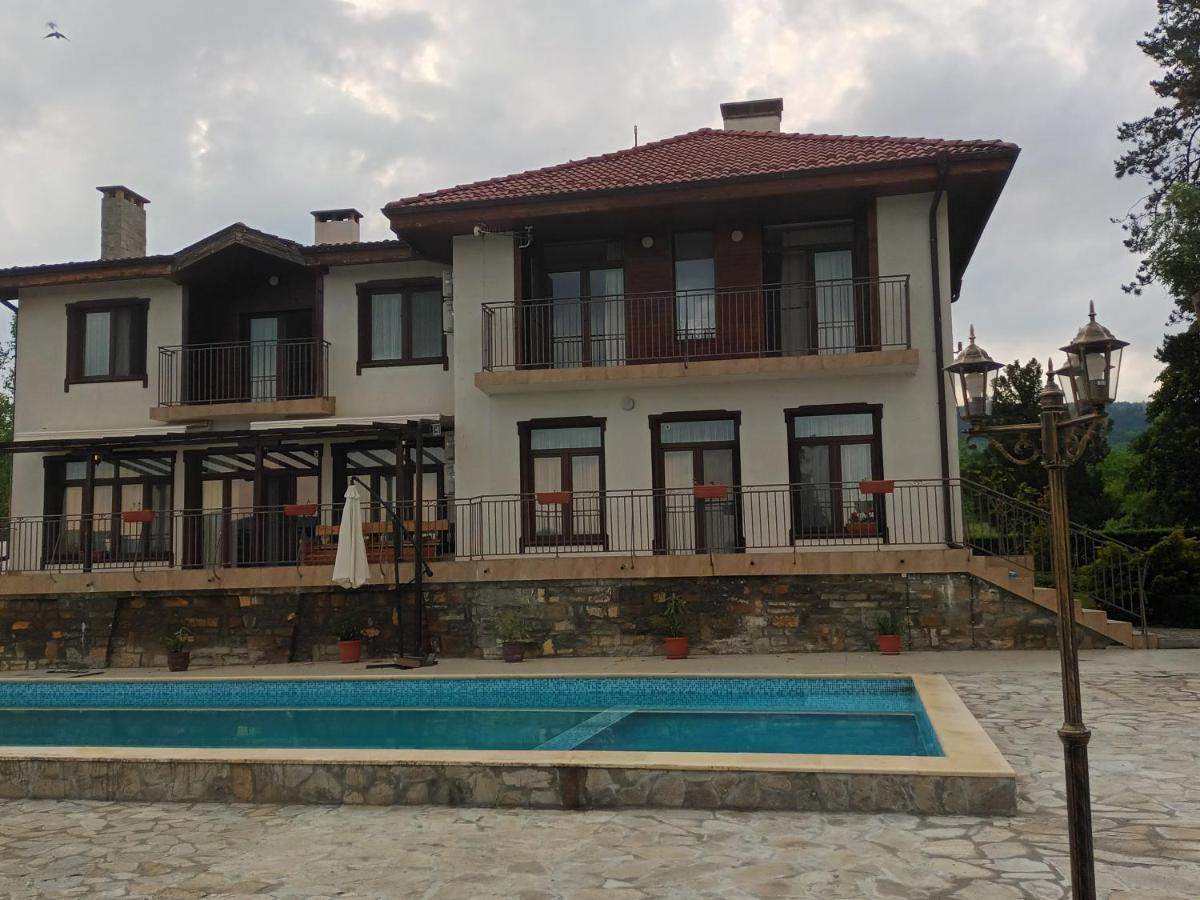 Guesthouse Gostilitsa Luaran gambar