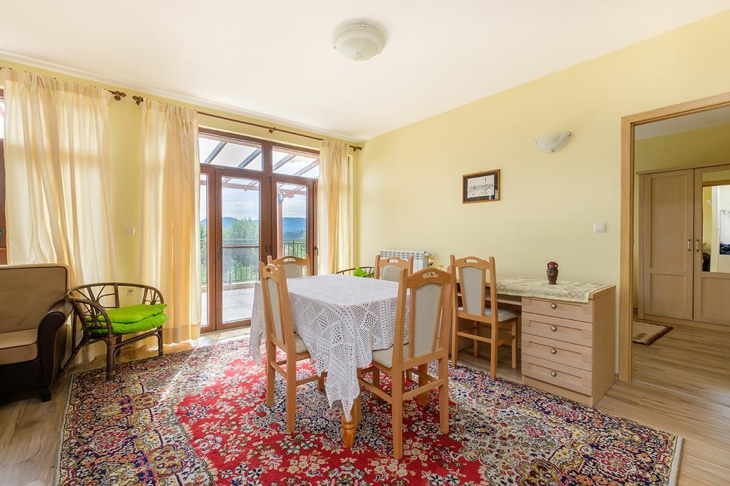 Guesthouse Gostilitsa Luaran gambar