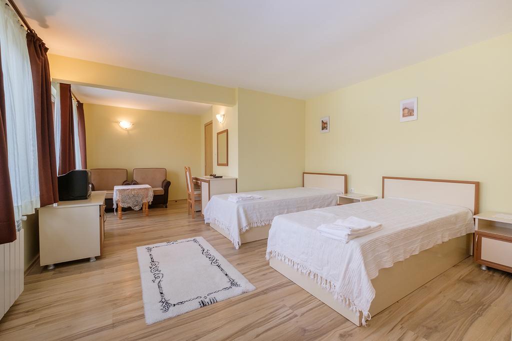 Guesthouse Gostilitsa Luaran gambar