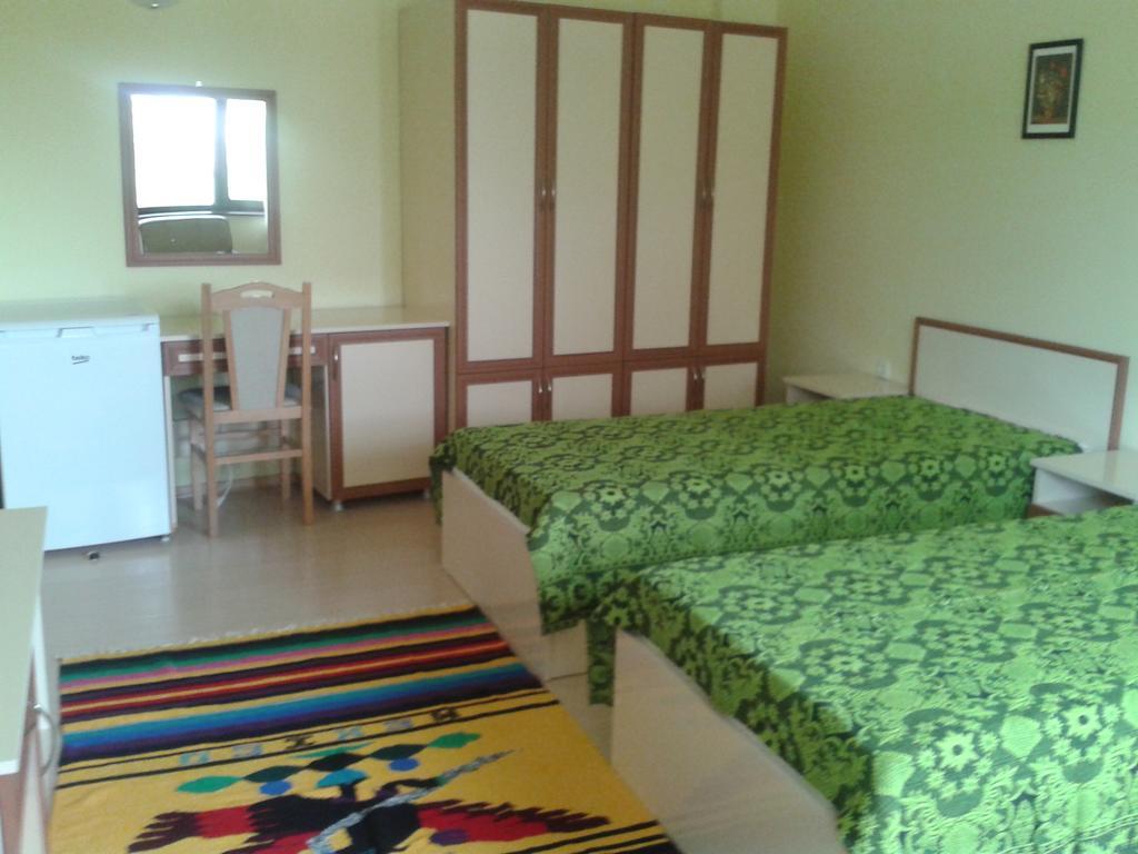 Guesthouse Gostilitsa Luaran gambar