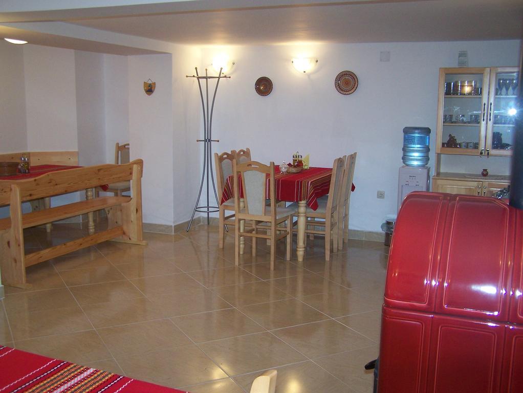 Guesthouse Gostilitsa Luaran gambar