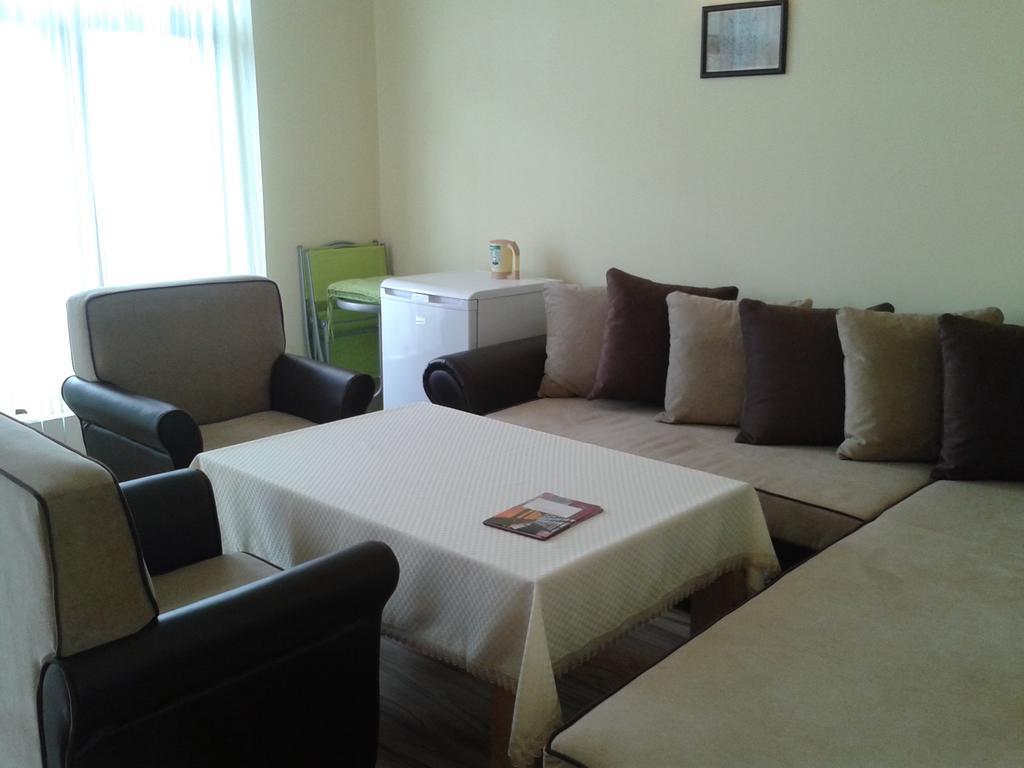 Guesthouse Gostilitsa Luaran gambar
